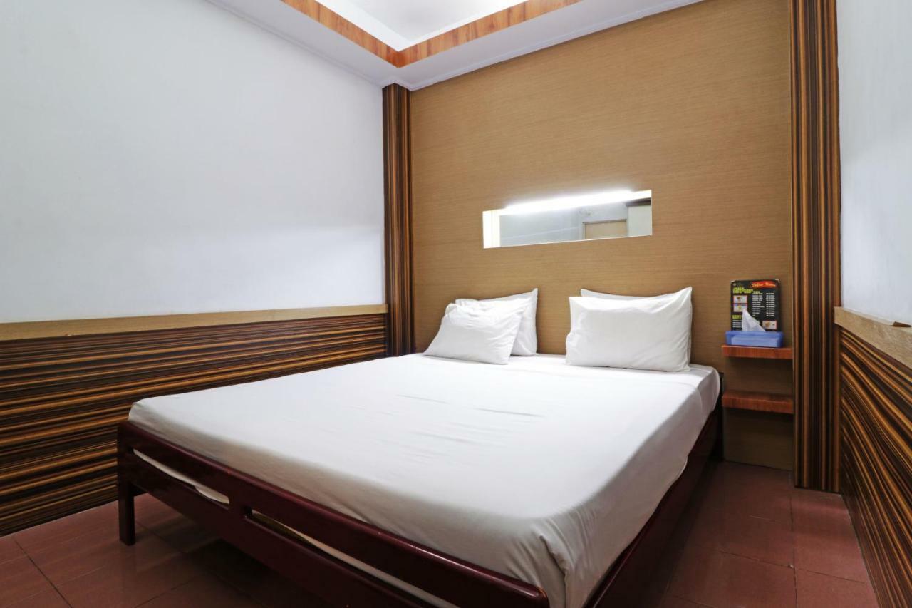 Mutiara Sari Hotel 마카사르 외부 사진