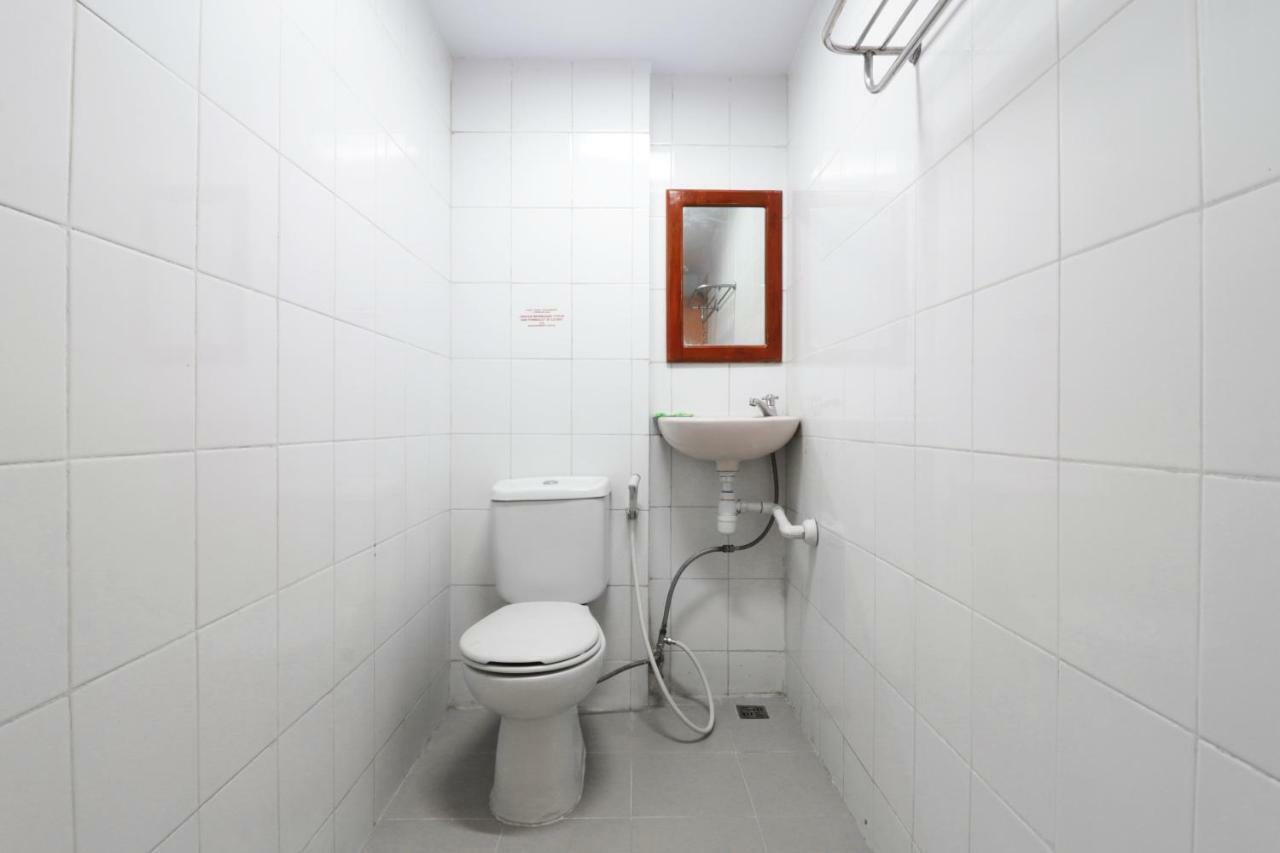 Mutiara Sari Hotel 마카사르 외부 사진
