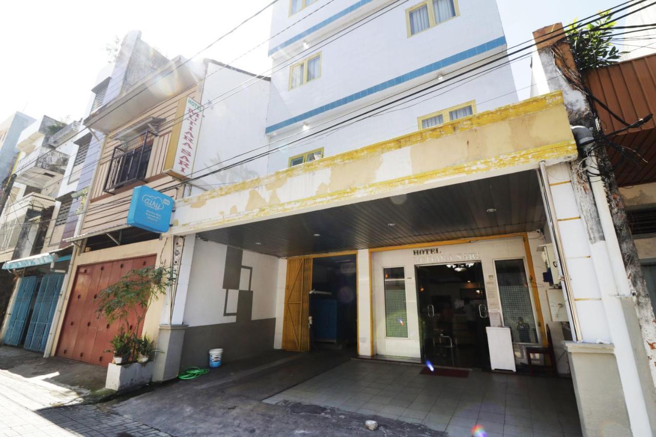 Mutiara Sari Hotel 마카사르 외부 사진